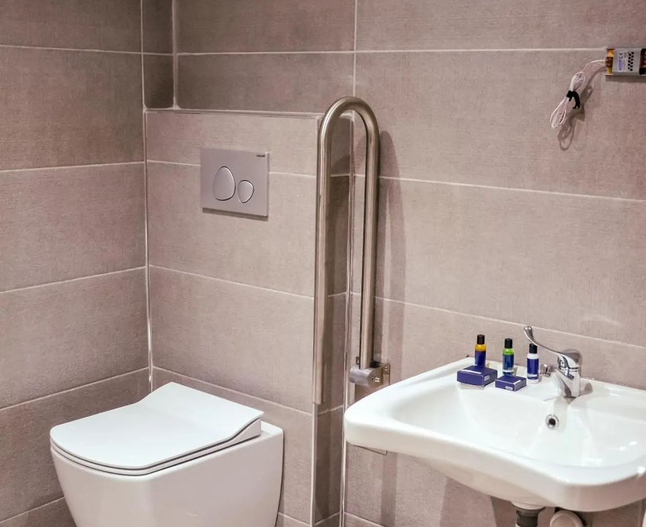 Anemon Kent Usak Hotel 4*,  Turkey